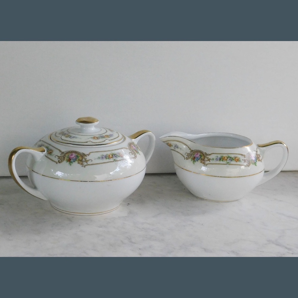 Black Knight Porcelain Cream and Sugar Set